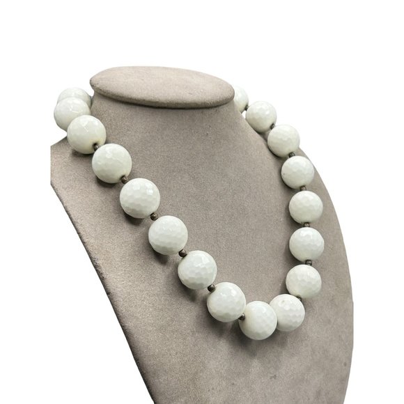 White Glass Beads Necklace Oversized Beads Unusual Signed Sterling Silver Clasp - Picture 1 of 9